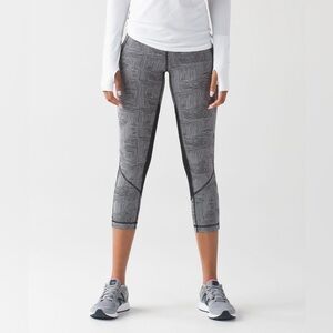 Lulu lemon maze geometric pace rival cropped leggings​​​​